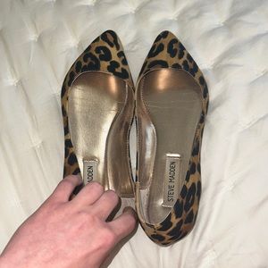 Steve Madden Pointed Ballet Flats (Hannah) in Leopard print
